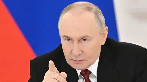 Vladimir Putin discută despre racheta Oreșnik și amenințările la adresa Ucrainei.