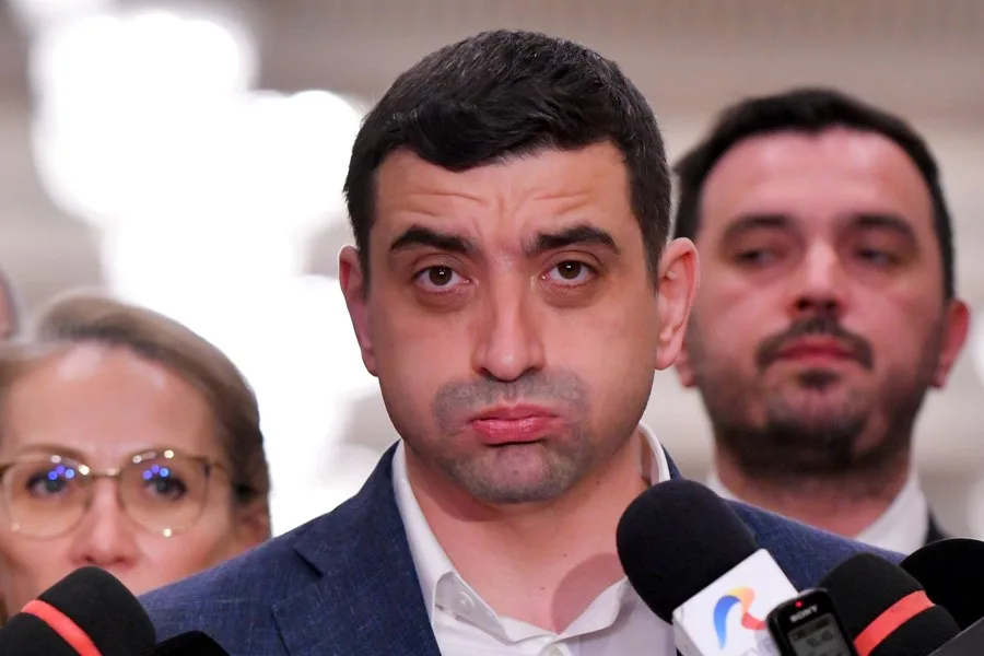 George Simion exprimându-și nemulțumirea în legătură cu nominalizarea premierului.