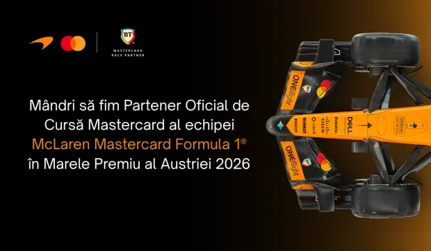 Logo-ul Băncii Transilvania pe monopostul McLaren la Marele Premiu din Austria.