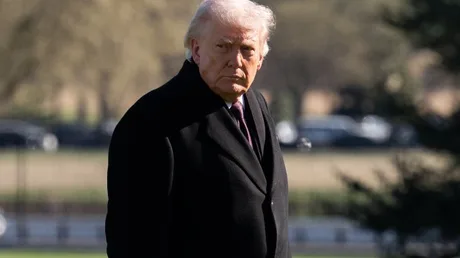 Donald Trump discutând despre tensiunile din Orientul Mijlociu și amenințările la adresa Iranului.