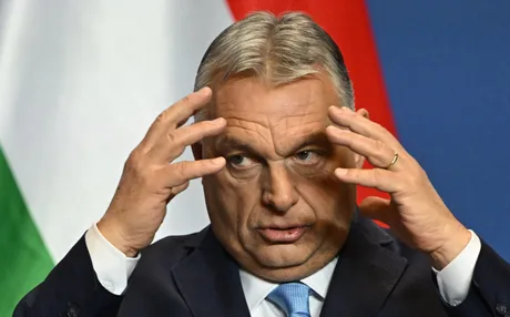 Viktor Orbán discutând despre provocările politice recente.