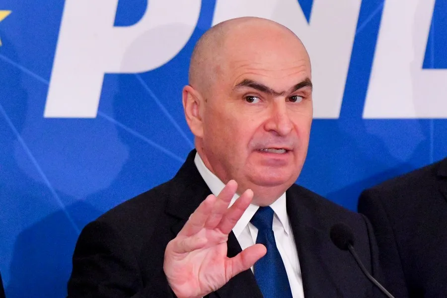 Liderul PNL discutând despre legile necesare pentru PNRR.