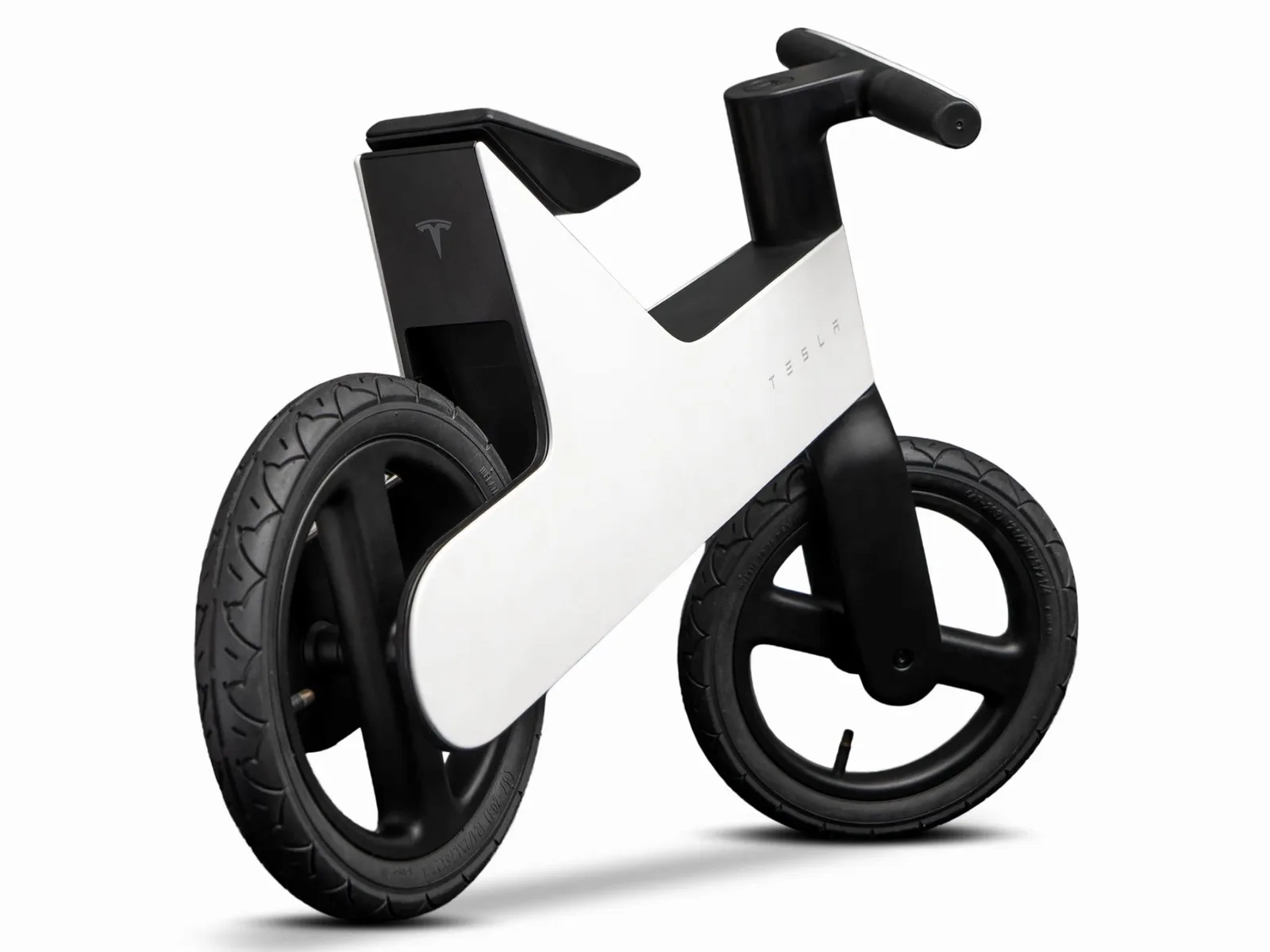 Bicicletă de echilibru Tesla, design modern pentru copii mici.
