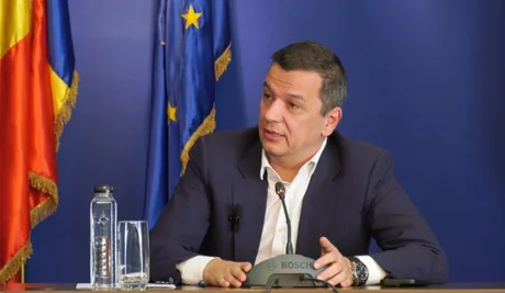 Sorin Grindeanu discutând despre finanțarea proiectelor de infrastructură în Parlament.