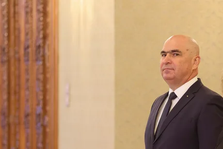 Ilie Bolojan discută despre viitorul politic al PNL și PSD.