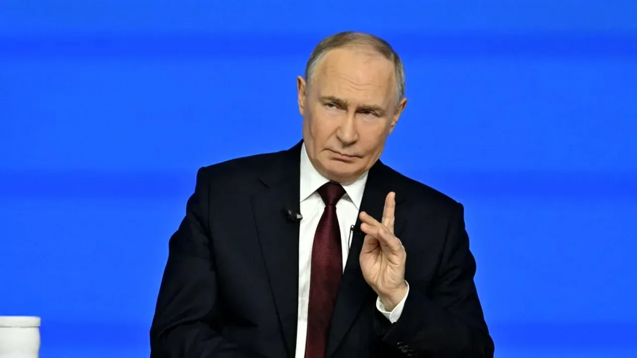 Vladimir Putin discută despre soluții logistice alternative pentru comerțul global.