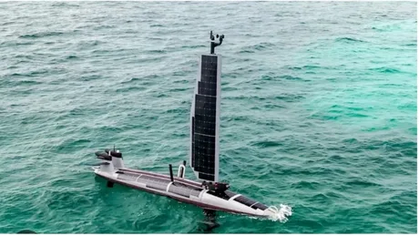 Sistem autonom TRITON pe Marea Neagră, alimentat solar și eolian.