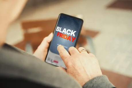 Verificarea reducerilor este esențială înainte de Black Friday.