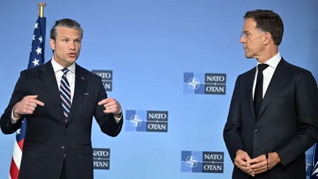 Pete Hegseth discută despre responsabilitățile de apărare în Europa la reuniunea NATO.