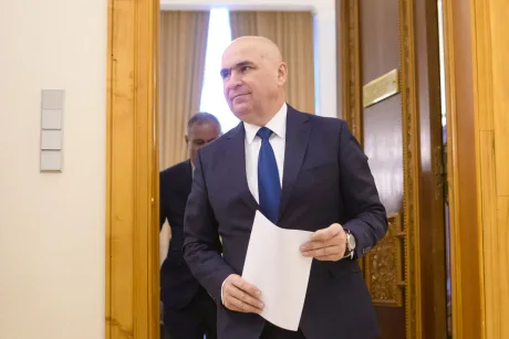 Bolojan a exprimat mulțumiri mediului de afaceri pentru respectarea obligațiilor fiscale și menținerea forței de muncă - pilon important al dezvoltării locale