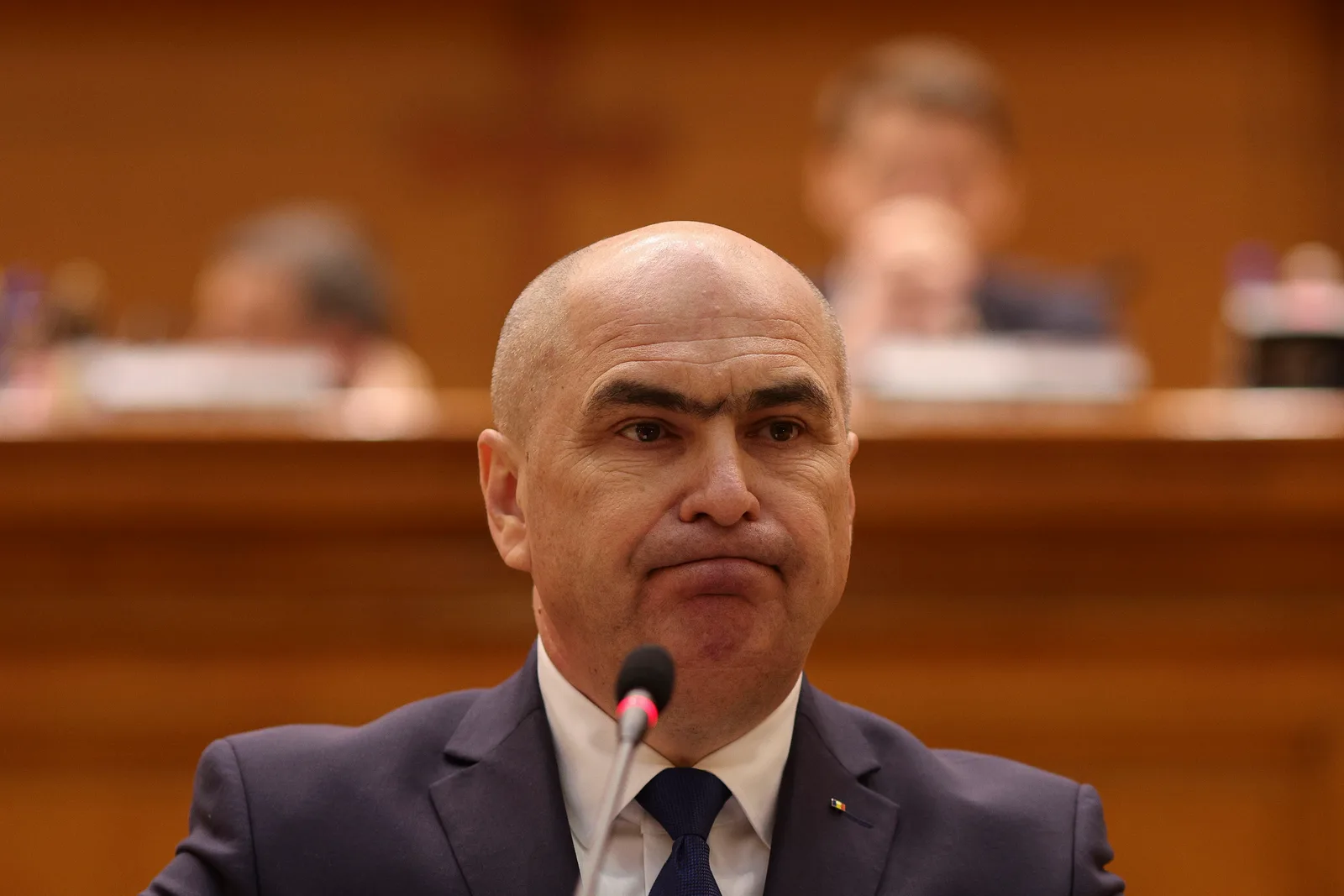 Premierul Ilie Bolojan discută despre întărirea apărării la granița de est.