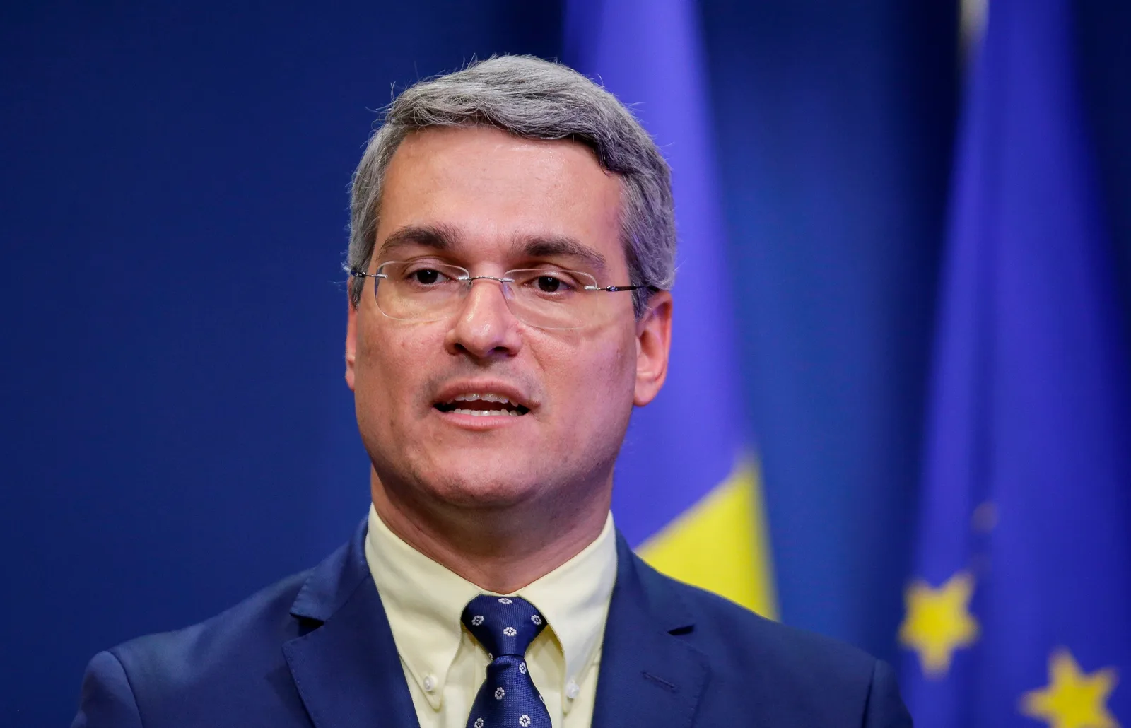 Dragoș Pîslaru discută despre tensiunile politice din PNL și relația cu președintele.