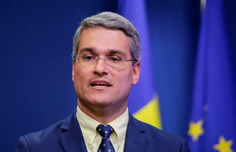 Dragoș Pîslaru discută despre tensiunile politice din PNL și relația cu președintele.