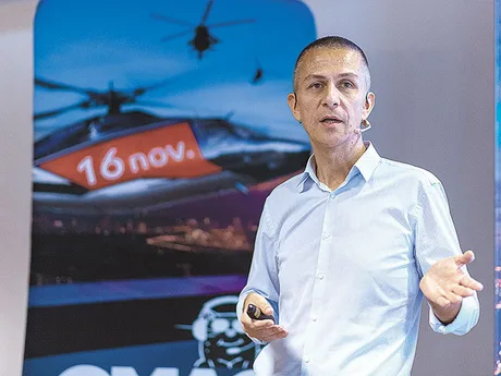 Iulian Stanciu discută despre viitorul IT-ului și impactul inteligenței artificiale.