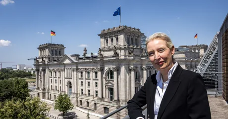 Alice Weidel discută despre importurile de energie din Rusia pentru economia Germaniei.