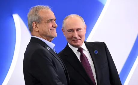 Întâlnire între liderii iranian și rus la Moscova.
