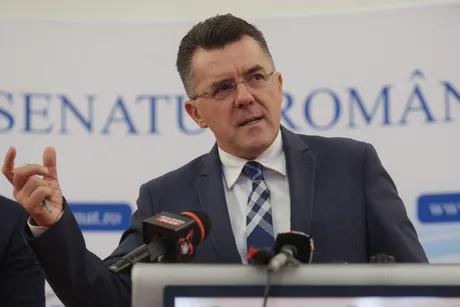 Dan Dungaciu discută despre sprijinul financiar pentru Ucraina.