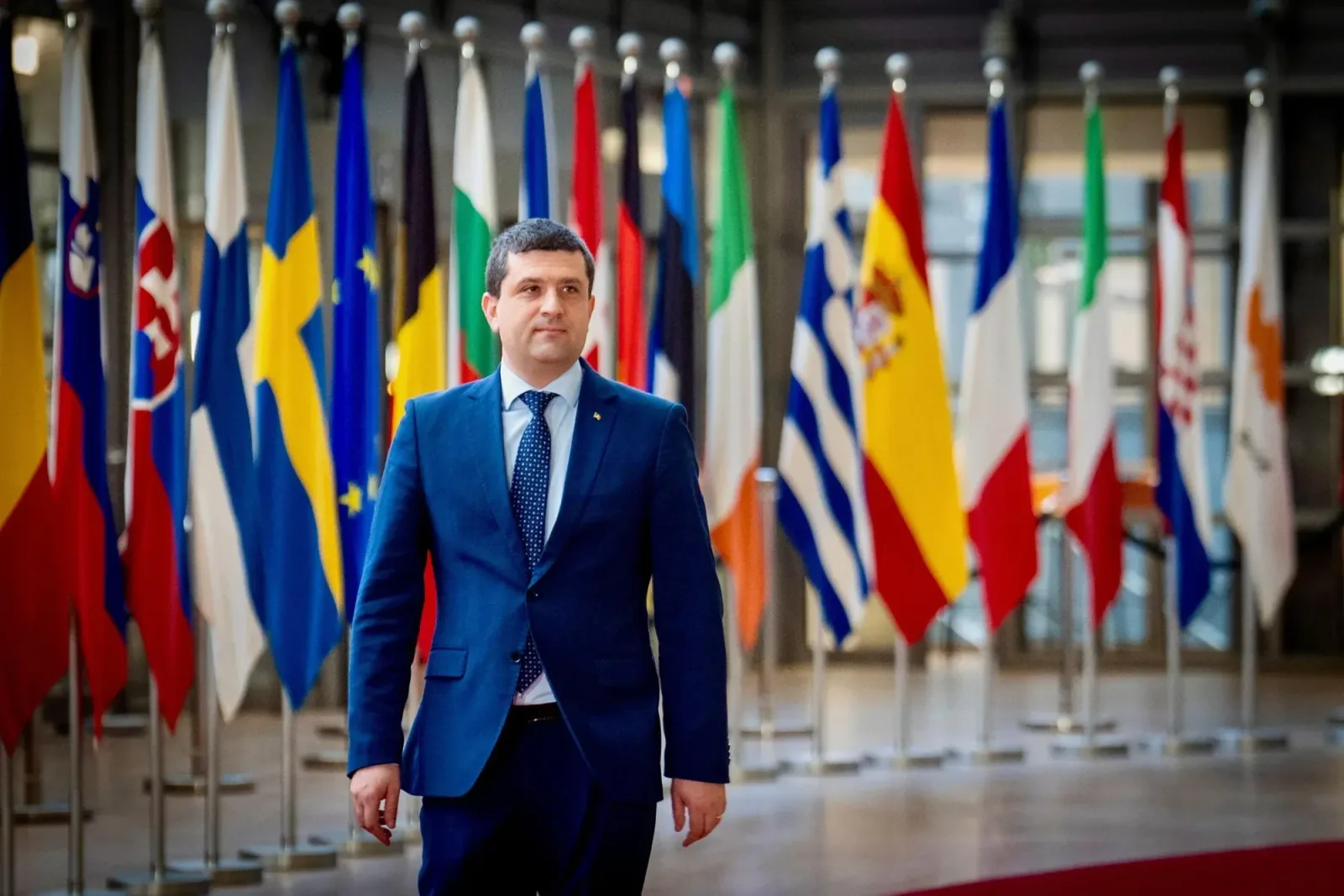 Giuseppe Cavo Dragone la un seminar NATO în București.
