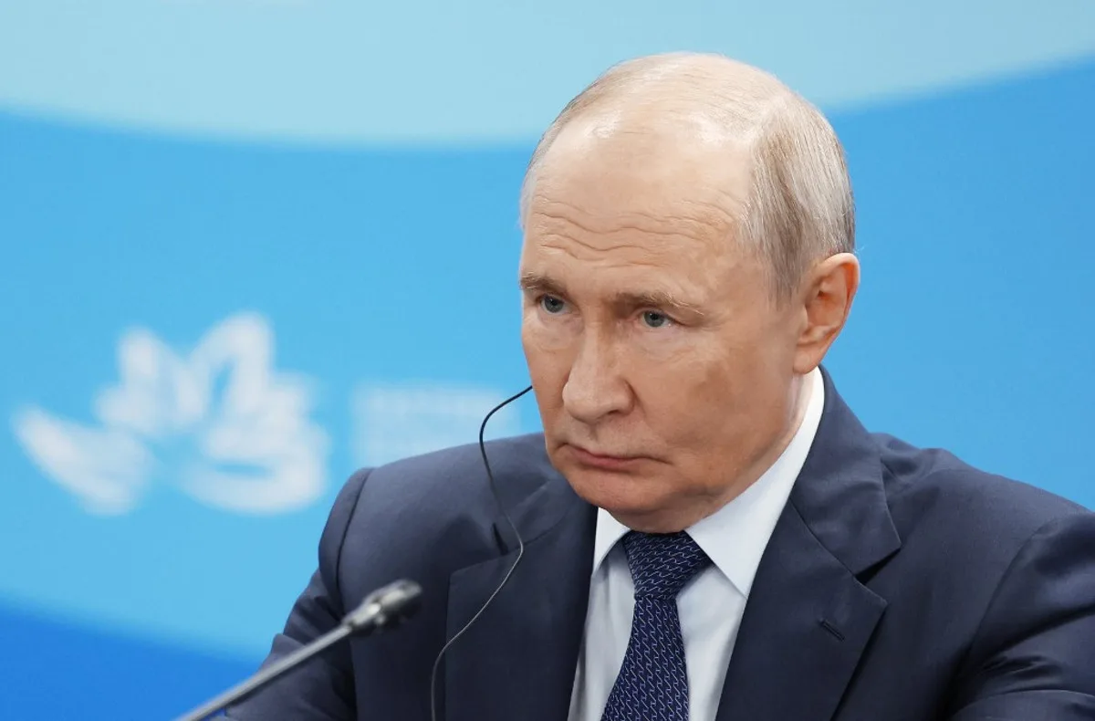 Vladimir Putin discută despre exporturile de țiței și criza de carburanți.