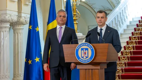 Eugen Tomac și Adrian Veștea discută despre voturile necesare pentru învestirea guvernului.