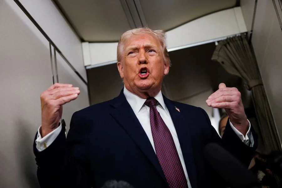 Donald Trump discutând despre situația tensionată cu Iranul.