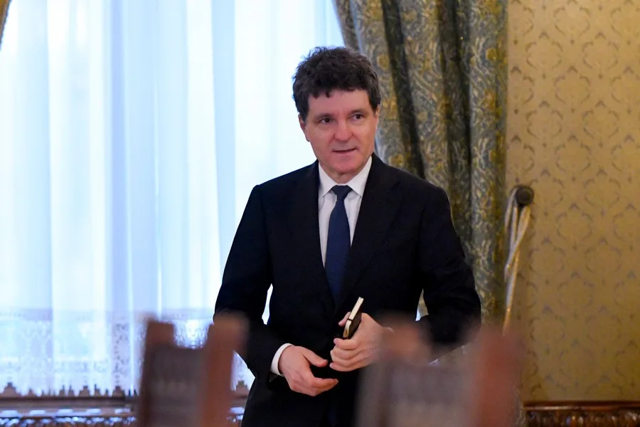 Nicușor Dan discutând despre securitatea Mării Negre și apărarea anti-dronă.
