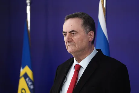 Ministrul israelian al Apărării, Israel Katz, în timpul unei declarații importante.