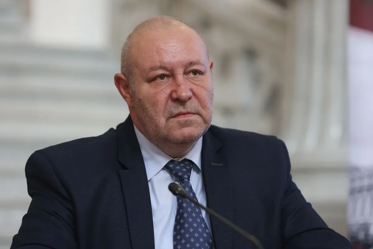 Daniel Fenechiu discută despre riscurile juridice pentru PNL.