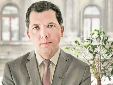 Valentin Tătaru discută despre impactul retrogradării ratingului României.