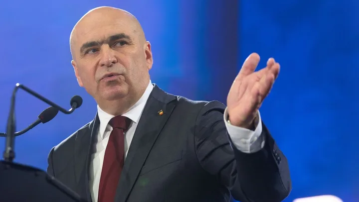 Ilie Bolojan discută despre situația politică actuală și bugetul.