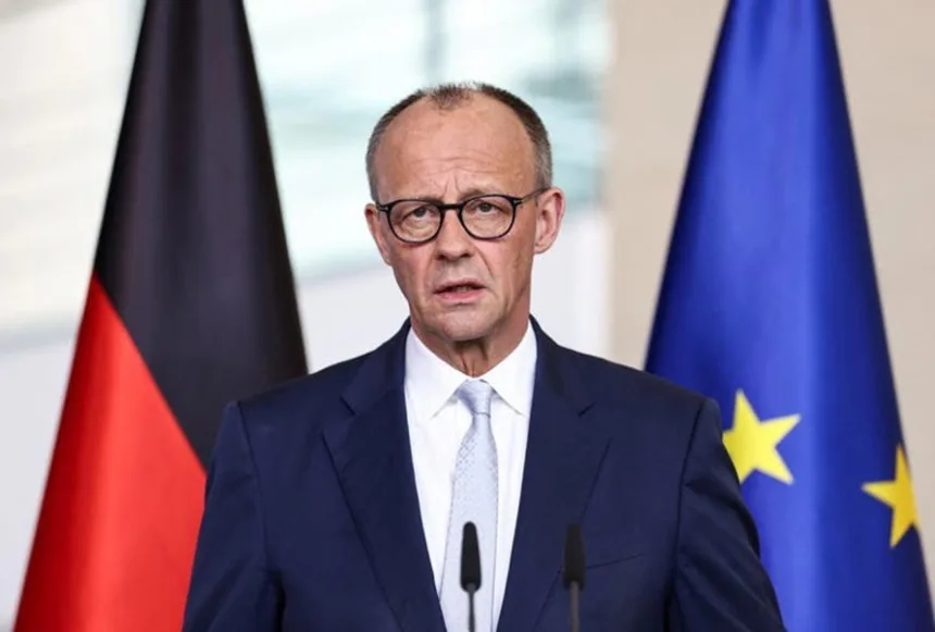 Friedrich Merz discutând despre negocierile cu Iranul la Berlin.