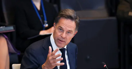 NATO decide modernizarea capacităților nucleare și întărirea planificării de descurajare - Grupul de Planificare Nucleară invocă forțele strategice ca „garanția supremă” a securității aliate