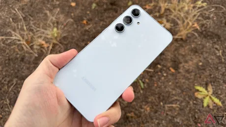 Reducerea producției de telefoane Galaxy A de către Samsung afectează livrările pe piață.