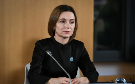 Maia Sandu discută despre securitatea regională la Paris.