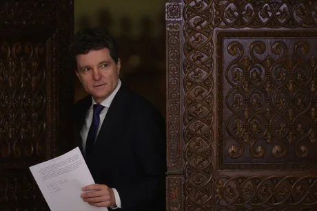 Negocierile pe legea salarizării bugetarilor s-au încheiat fără acord.