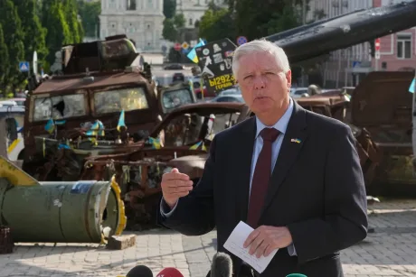 Declarații despre impactul politic al morții senatorului Graham.