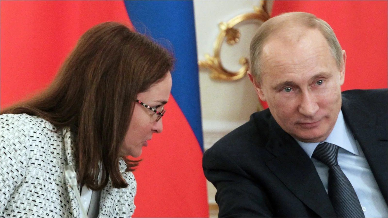 Absența Elvirei Nabiullina generează speculații despre viitorul politicii monetare în Rusia.