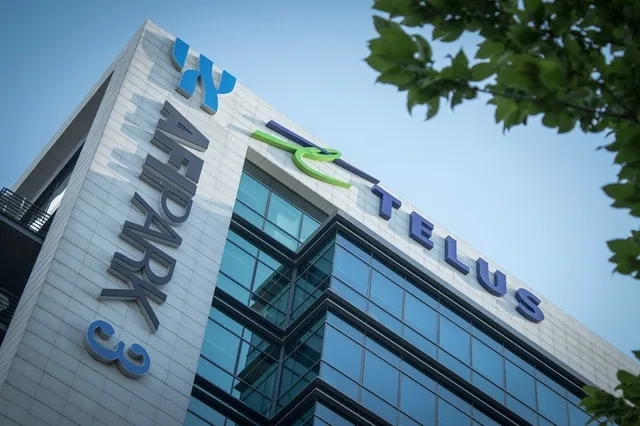 Clădirea Telus Digital din România, simbol al sectorului IT.