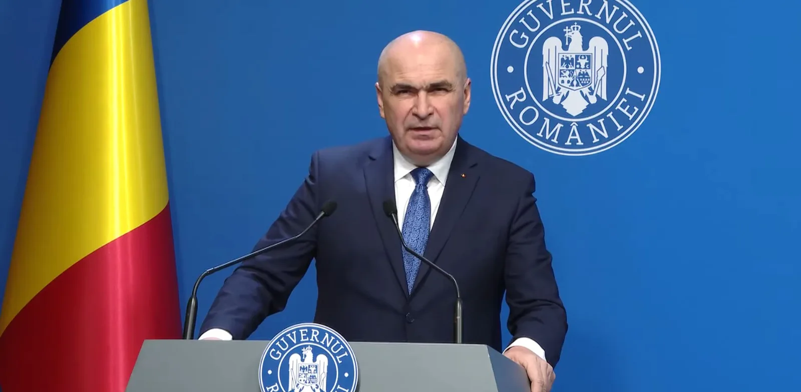 Premierul discută despre impactul bugetar al restanțelor salariale.