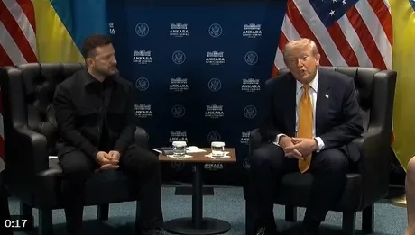 Donald Trump și Volodimir Zelenski discută despre pacea în Ucraina.