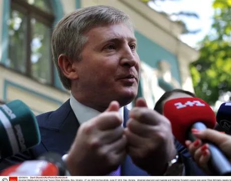 Rinat Ahmetov discută despre posibile schimbări la uzina din Iași.