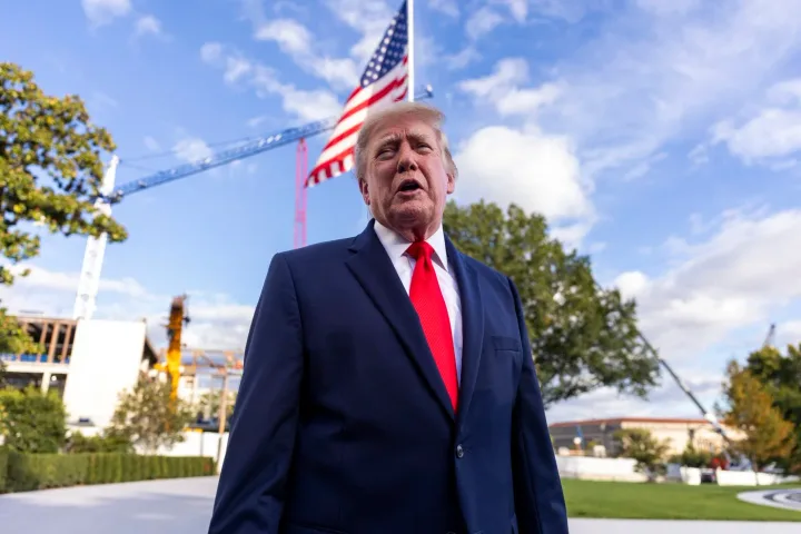 Donald Trump discută despre implicațiile geopolitice ale conflictului din Ucraina.