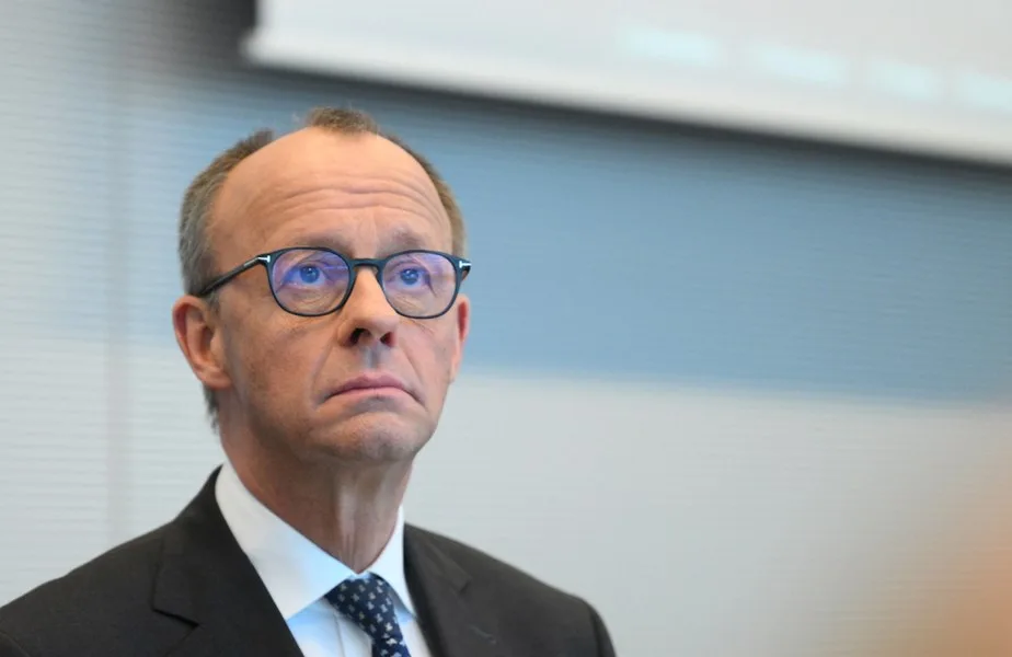 Friedrich Merz discută despre integrarea Ucrainei în UE la un summit.