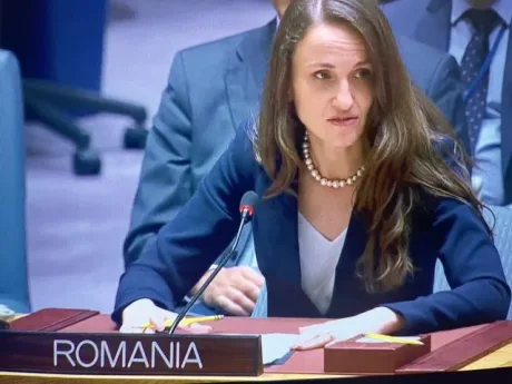 Oana Țoiu la o ședință a Ministerului Afacerilor Externe.