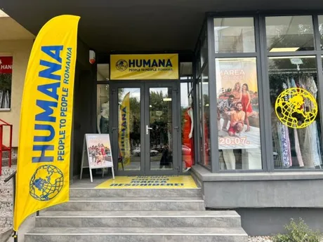 Nou magazin second-hand Humana deschis la Arad, oferind haine și accesorii diverse.