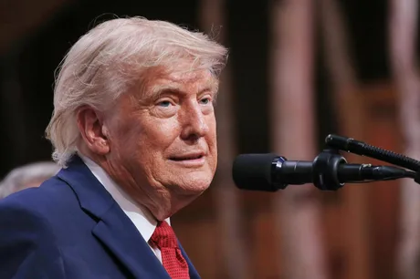 Donald Trump la un eveniment public, fără sunet din cauza boicotului televiziunilor.