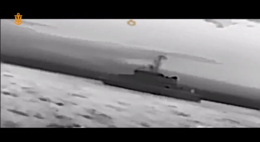 Atac cu drone asupra ambarcațiunilor rusești în strâmtoarea Kerci.