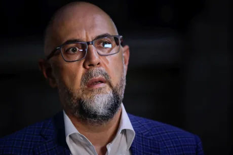 Kelemen Hunor discută despre bugetul României și susținerea politică.