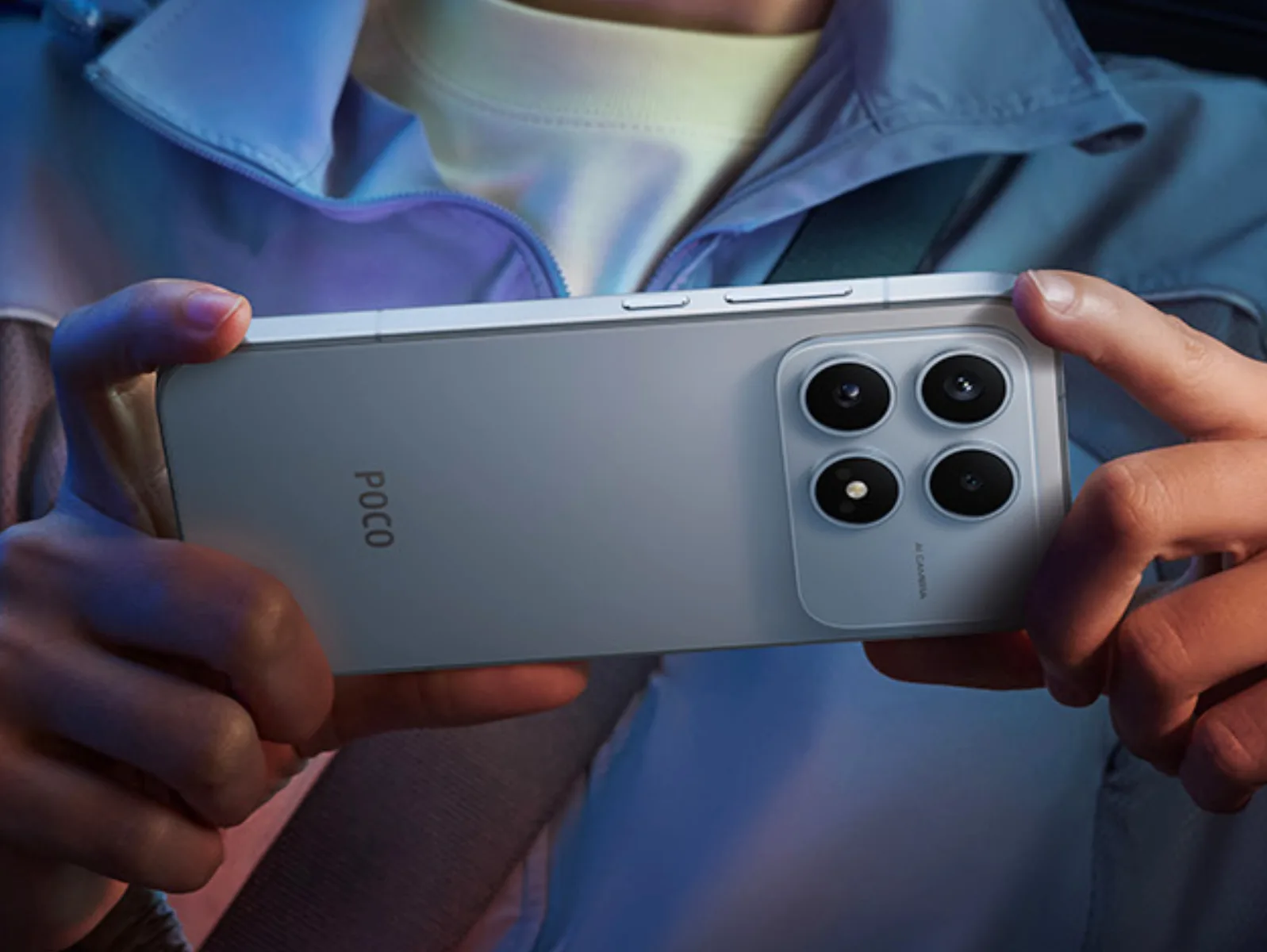 Telefonul Poco X8s cu design modern și specificații avansate.