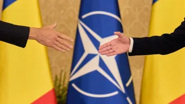 Robert Fico discută despre riscurile escaladării conflictului din Ucraina.